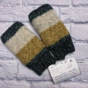 NEW Sherpa Lined Fingerless Gloves, Sample